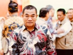 “Tak Ada Rekomendasi Penjahit dari Saya”: Kabid SMA Riau Pastikan Independensi Sekolah Dijaga